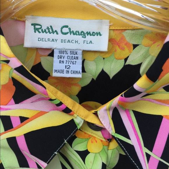 EUC Ruth Chagnon 100% silk flower blouse - Picture 2 of 3